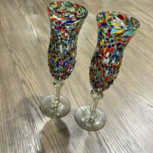 Set of 2 Stemmed Glasses